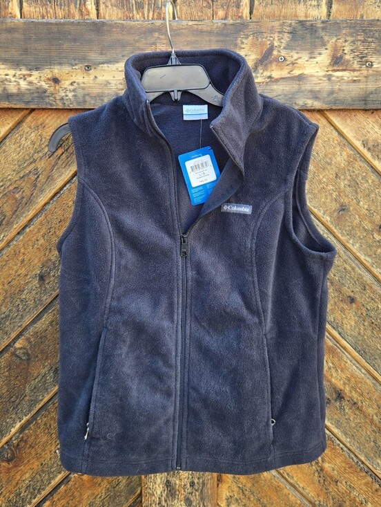 Columbia Jackets & Blazers - NWT Columbia Benton Springs Womens Fleece Vest